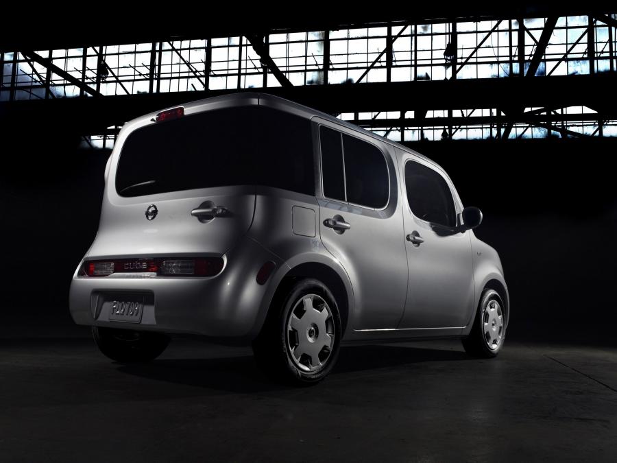  Nissan Cube 2009 года  (фото 49 из 137)